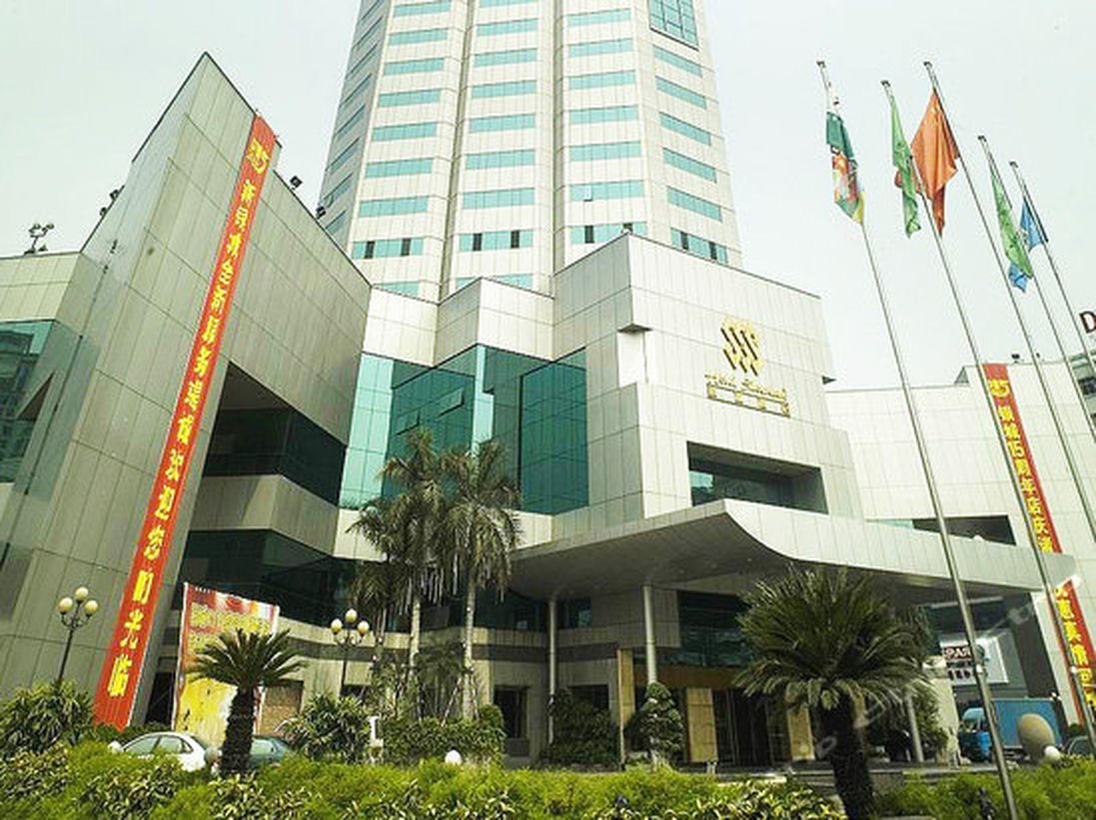 Hotel Silverland Dongguan  Exterior photo